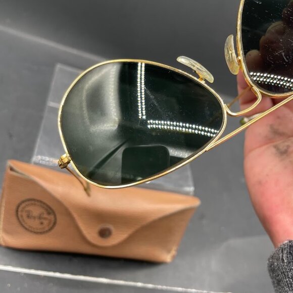Vintage B&L Ray-Ban Bausch & Lomb Aviators Sunglasses With Case - Picture 6 of 11